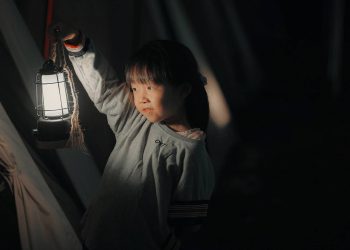 Children in Japan After Dark: Where They Can Go, What’s Off-Limits, and How Locals Handle Nighttime Activities