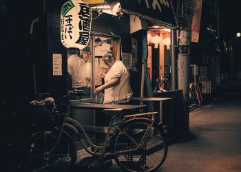 Japan’s Most Popular Izakaya Foods: A Delicious Guide for First-Timers