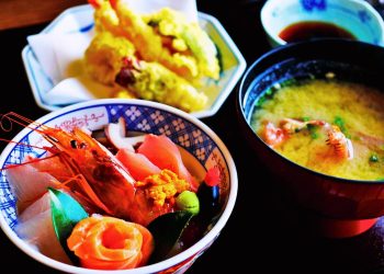 The Essential Izakaya Menu: Classic Japanese Foods to Try at Night
