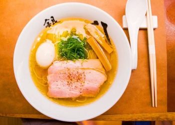 Midnight Noodles: The Hidden Ramen Counters Open After 1AM