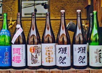 Sake After Sunset: Nighttime Sake Tastings and Brewery Bars Across Japan