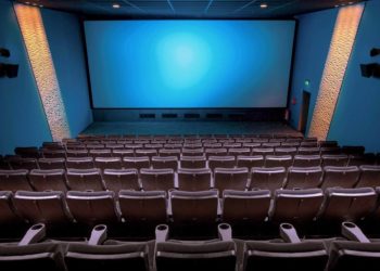 Cinematic Nights in Japan: Retro Movie Theaters and Late-Night Film Houses