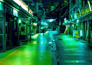 Asakusa’s Back Alleys After Hours: Soba, Spirits, and Showa Vibes