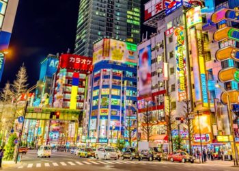 Late-Night Anime Culture: Tokyo’s Midnight Otaku Scene